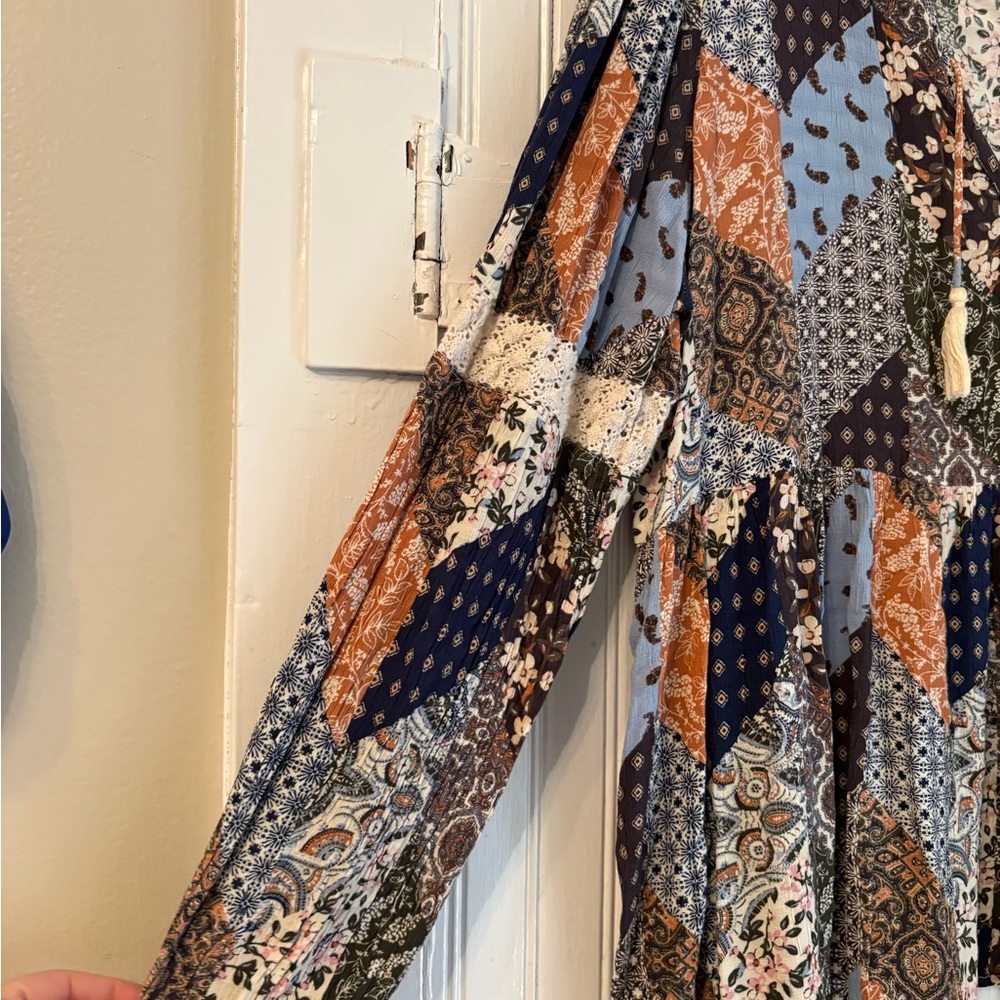 Cleo + Wolf Patchwork Boho Peasant Blouse Tassel … - image 2